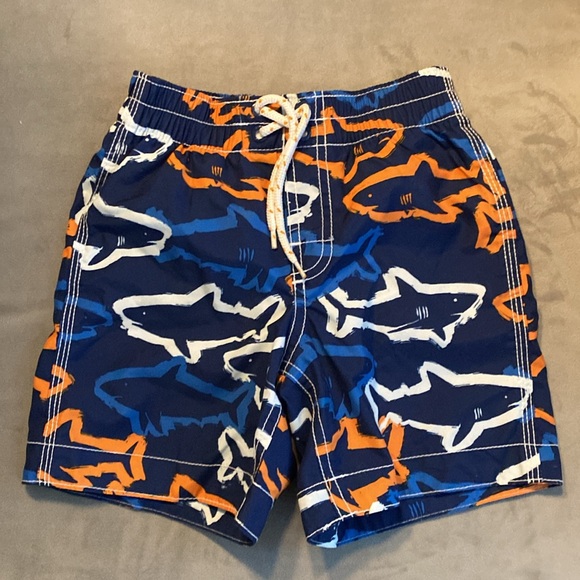 Boys Swim Trunks - 2 Pairs - size 4 - Picture 4 of 5